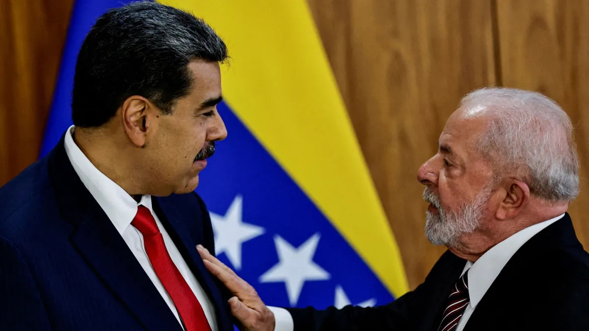 Leia mais sobre o artigo Lula faz ligação sigilosa a Maduro sobre ação dos EUA no Caribe