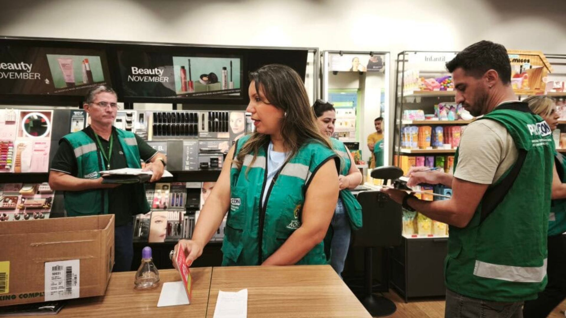 Leia mais sobre o artigo Procon realiza Operação Volta às Aulas em todo o Acre