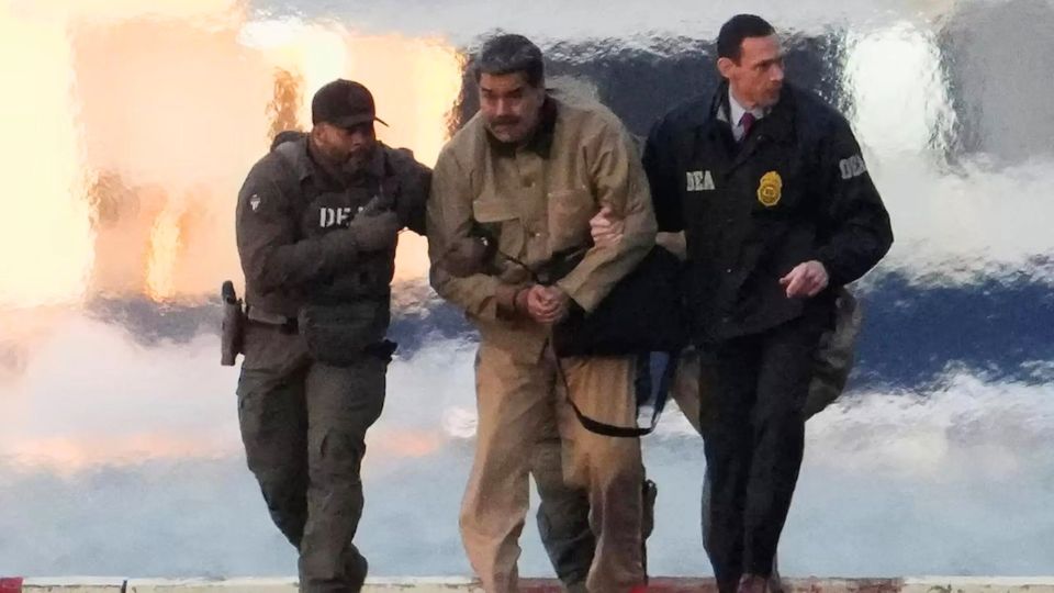 Leia mais sobre o artigo Nicolás Maduro chega a tribunal em Nova York para primeira audiência