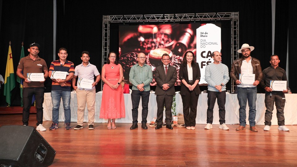 Sessão solene em alusão ao Dia do Café expõe potencial da cafeicultura no Juruá - Assembleia Legislativa do Estado do Acre