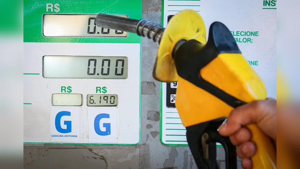 Leia mais sobre o artigo Durigan diz que decisão sobre subsídios da gasolina fica para a próxima semana