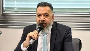 Moraes manda soltar ex-prefeito de Belford Roxo, após prisão com fuzil