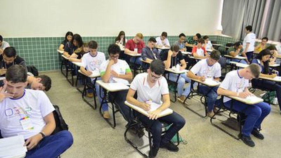 Ferramentas auxiliam estudantes na preparação para o Enem
