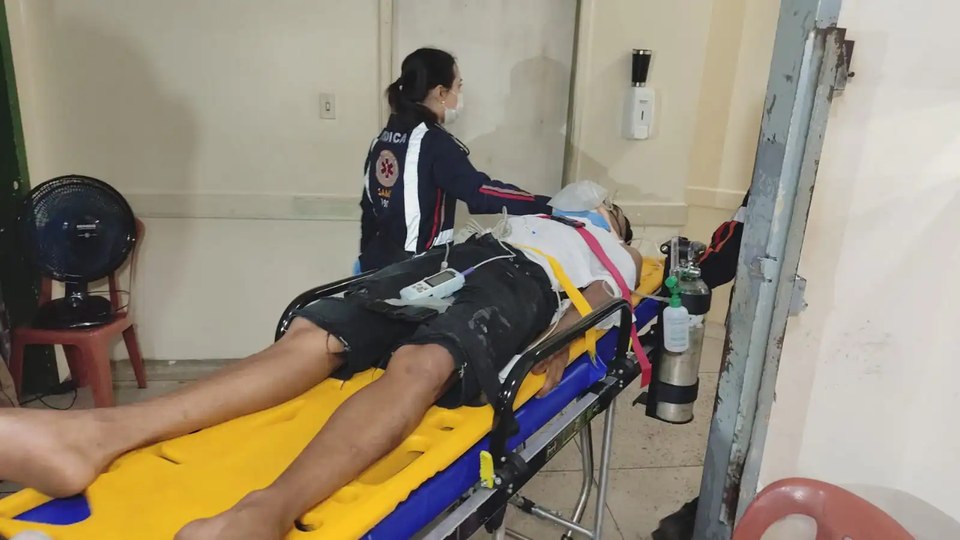 Leia mais sobre o artigo Jovem é baleado após homem se passar por entregador e abordar a vítima