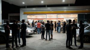 Gerente de conveniência é condenado por permitir aglomerações e consumo de bebidas alcoólicas durante a pandemia