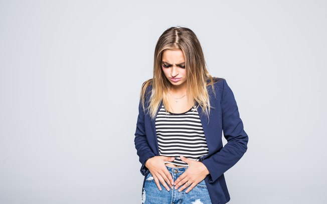 Leia mais sobre o artigo Ginecologista explica mitos e verdades da endometriose