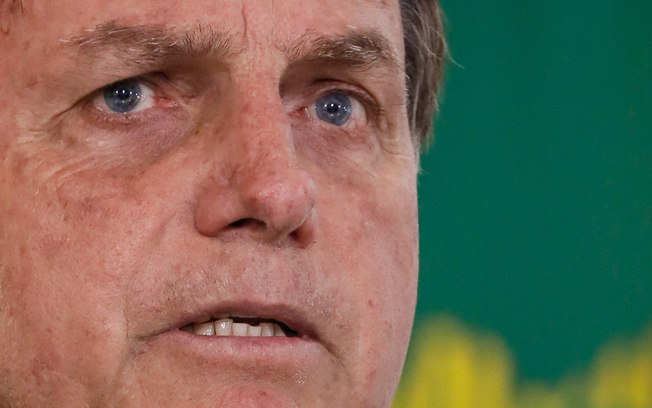 Leia mais sobre o artigo Rejeição: Bolsonaro tem queda na aprovação em quase todas as capitais