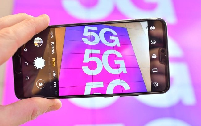 Leia mais sobre o artigo Teles cobram transparência do governo na definição da tecnologia do 5G