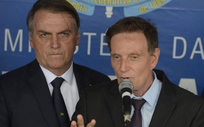 Leia mais sobre o artigo Derrotado no Rio, Crivella agradece apoio de Bolsonaro: “Contrariou a maré”