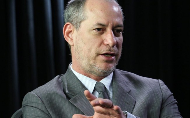 Leia mais sobre o artigo Ciro Gomes descarta Lula e Doria e defende aliança de centro em 2022