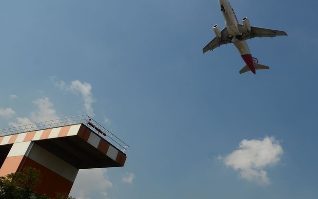 Leia mais sobre o artigo Aeroporto de Congonhas e Santos Dumont entram para programa de privatizações