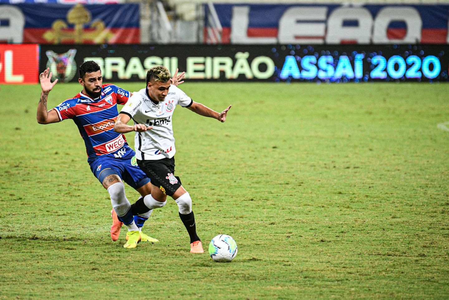 Leia mais sobre o artigo Fortaleza e Corinthians empatam sem gols pela 24ª rodada do Brasileirão