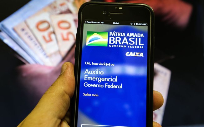 Leia mais sobre o artigo Governo cobrará auxílio emergencial indevido de 2,6 milhões de pessoas por SMS