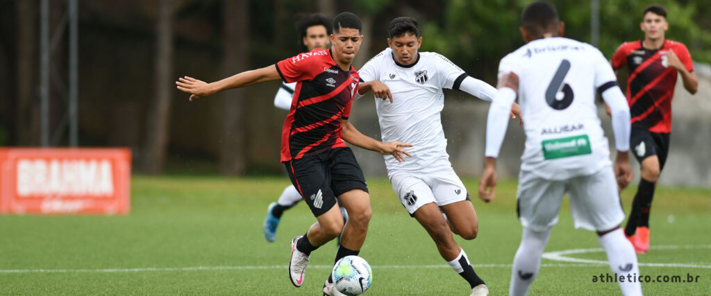 Leia mais sobre o artigo Athletico faz 6 a 1 no Ceará pela Copa do Brasil Sub-17