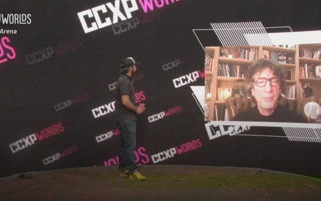 Leia mais sobre o artigo CCXP Worlds: Convidado de honra, Neil Gaiman fala sobre o legado de suas obras