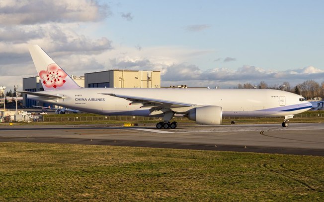 Leia mais sobre o artigo China Airlines recebe seu primeiro Boeing 777 cargueiro