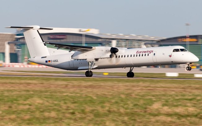 Leia mais sobre o artigo Link PNG recebe Bombardier Dash 8-400