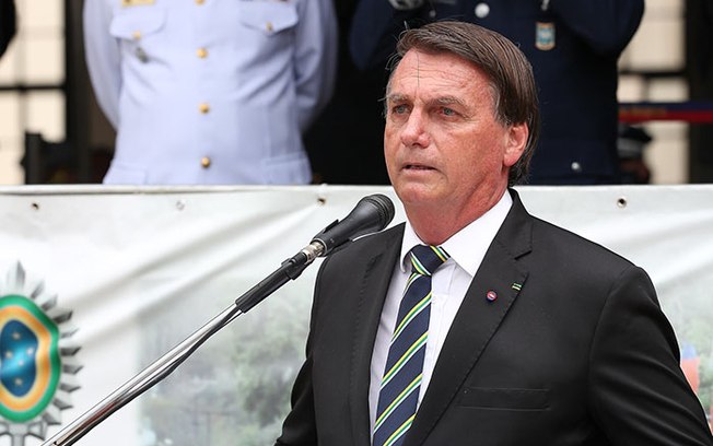 Leia mais sobre o artigo Bolsonaro planeja plano B caso nome do Centrão para presidir Câmara não dê certo