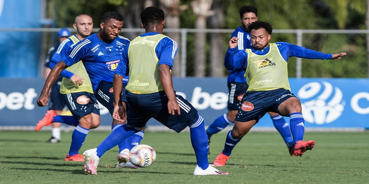 Leia mais sobre o artigo Cruzeiro inicia preparação para duelo contra CRB