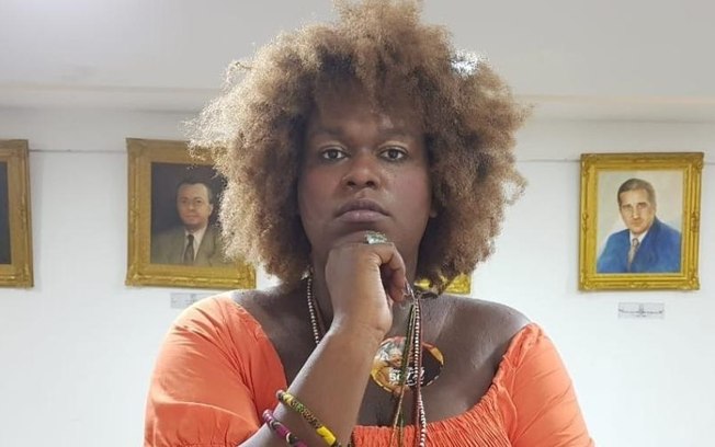 Leia mais sobre o artigo Vereadora trans e negra é ameaçada: ‘Vou te matar do jeito que matamos Marielle’