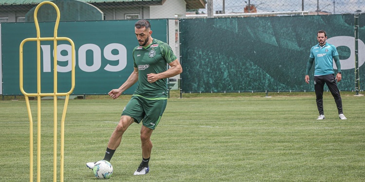 Leia mais sobre o artigo Coritiba treina no CT da Graciosa, para ter bons resultados contra Sport