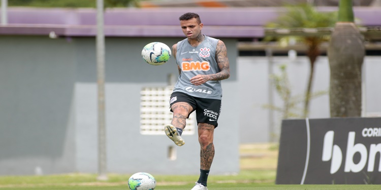 Leia mais sobre o artigo Corinthians tem treino forte para clássico contra o São Paulo