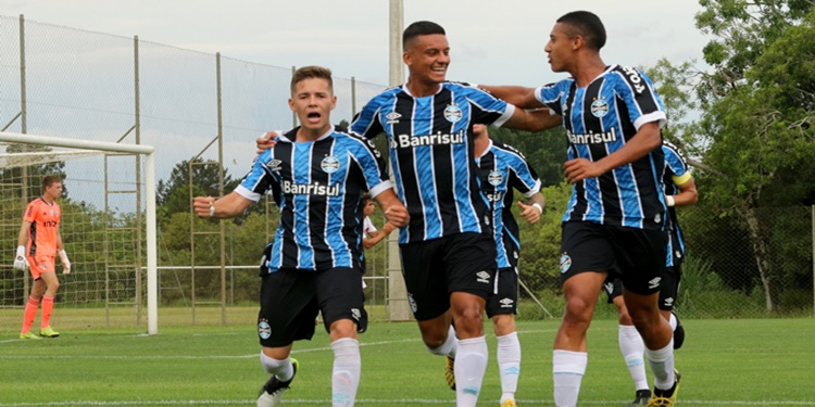 Leia mais sobre o artigo Grêmio derrota fora de casa o Vitória no Brasileiro Sub-20