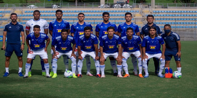 Leia mais sobre o artigo Na raça, Cruzeiro sub -20 vence o Athletico no Campeonato Brasileiro