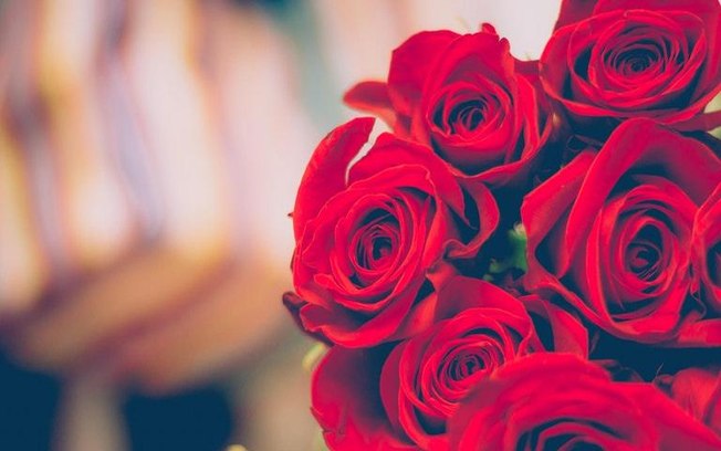 Leia mais sobre o artigo Simpatias com rosas para realizar os desejos do coração