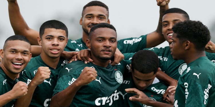 Leia mais sobre o artigo Sub 20 do Palmeiras é o único time que pode ter chance de títulos em três competições