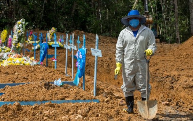 Leia mais sobre o artigo Brasil registra 527 novas mortes por Covid; total ultrapassa 187 mil