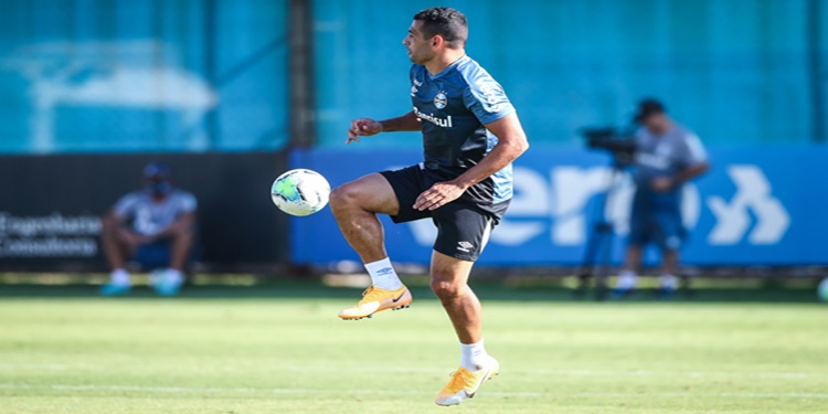 Leia mais sobre o artigo Com escalação definida Grêmio finaliza treinos para enfrentar São Paulo