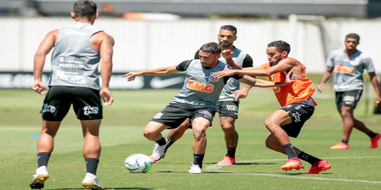 Leia mais sobre o artigo Com torneio interno, Corinthians encerra treinos em 2020