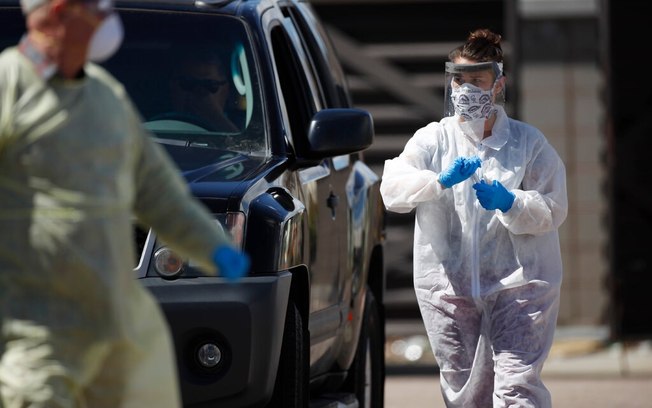 Leia mais sobre o artigo Escócia entra em lockdown para frear pandemia de Covid-19