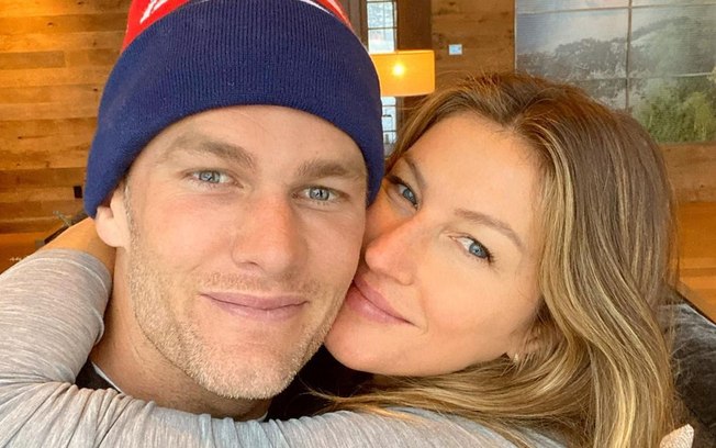 Leia mais sobre o artigo Gisele Büdchen e Tom Brady vendem mansão onde moravam por R$ 171 milhões