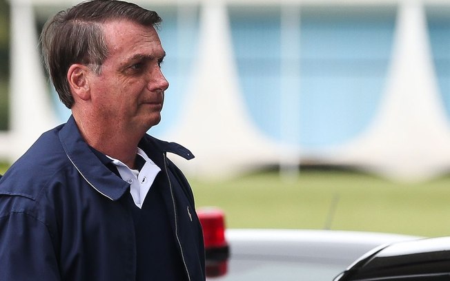 Leia mais sobre o artigo Parte dos brasileiros “não está preparada para fazer quase nada”, diz Bolsonaro