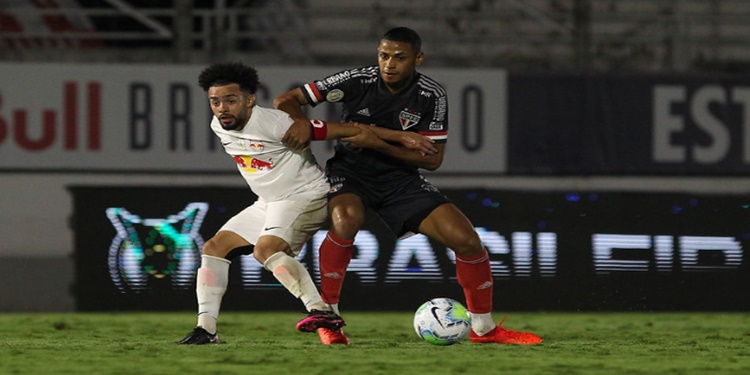 Leia mais sobre o artigo São Paulo, líder do campeonato é massacrado pelo Bragantino que marca quatro gols