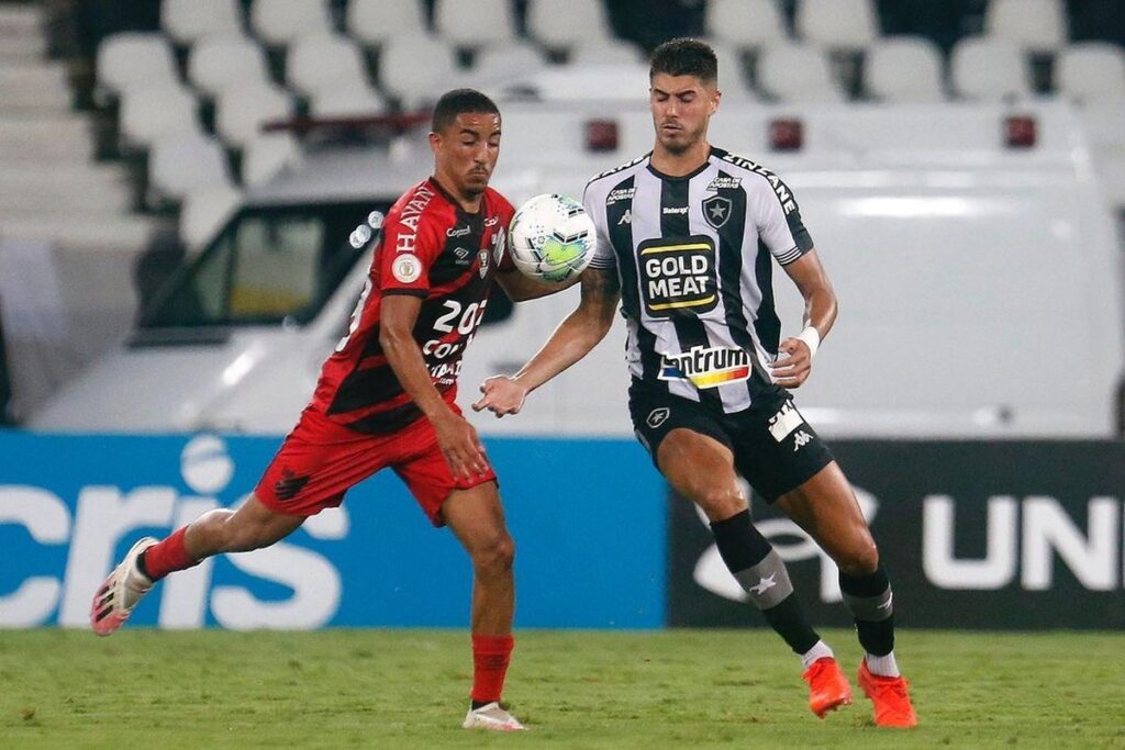 Leia mais sobre o artigo Athletico vence o Botafogo e mantém vivo o sonho por uma vaga na Libertadores