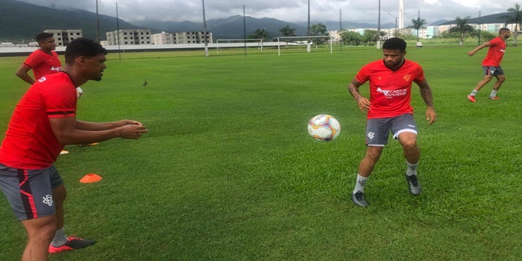 Leia mais sobre o artigo Vitória realiza treino para enfrentar o Avaí