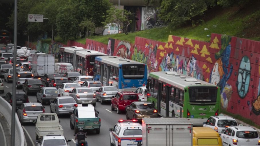 Leia mais sobre o artigo IPVA 2021 SP: novos boletos vencem nesta quinta; confira placa e calendário