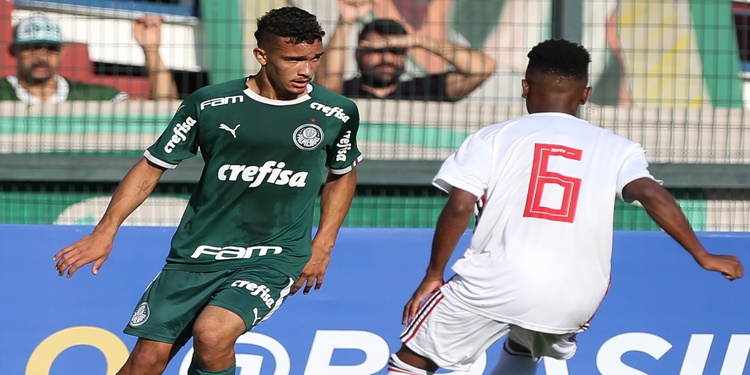 Leia mais sobre o artigo Palmeiras recebe São Paulo e inicia disputa de vaga na final da Copa do Brasil Sub-17