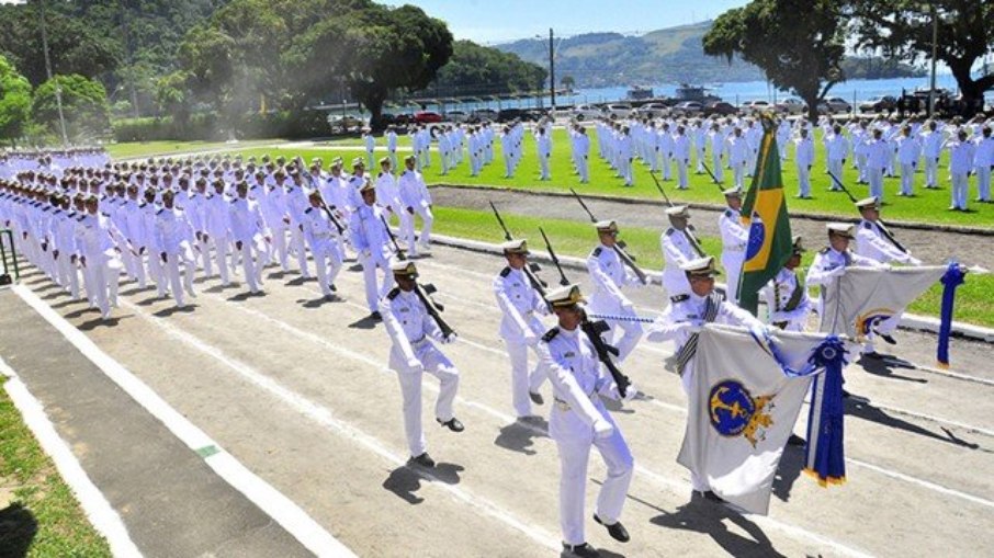 Leia mais sobre o artigo Marinha anuncia concurso com 960 vagas; confira detalhes