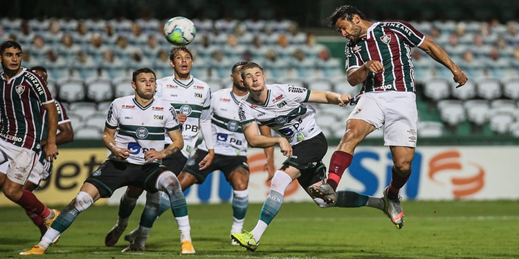 Leia mais sobre o artigo Coritiba sai na frente, mas Fluminense reage e consegue empate