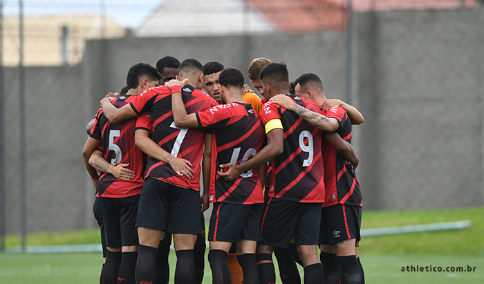 Leia mais sobre o artigo Furacão terá 23 jogadores à disposição para a partida contra o Flamengo