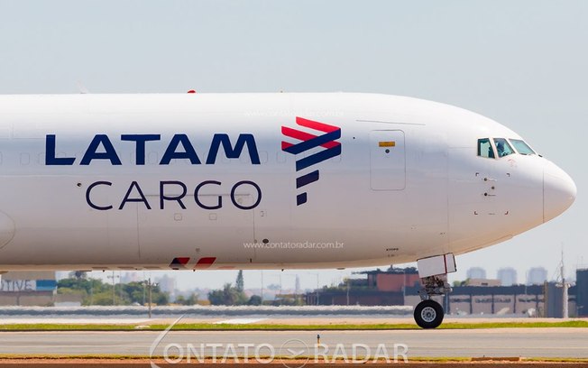 Leia mais sobre o artigo LATAM Cargo deve transportar 684 mil doses da CoronaVac só hoje