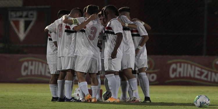 Leia mais sobre o artigo Em busca do título da Copa do Brasil, Sub-17 encara o Fluminense