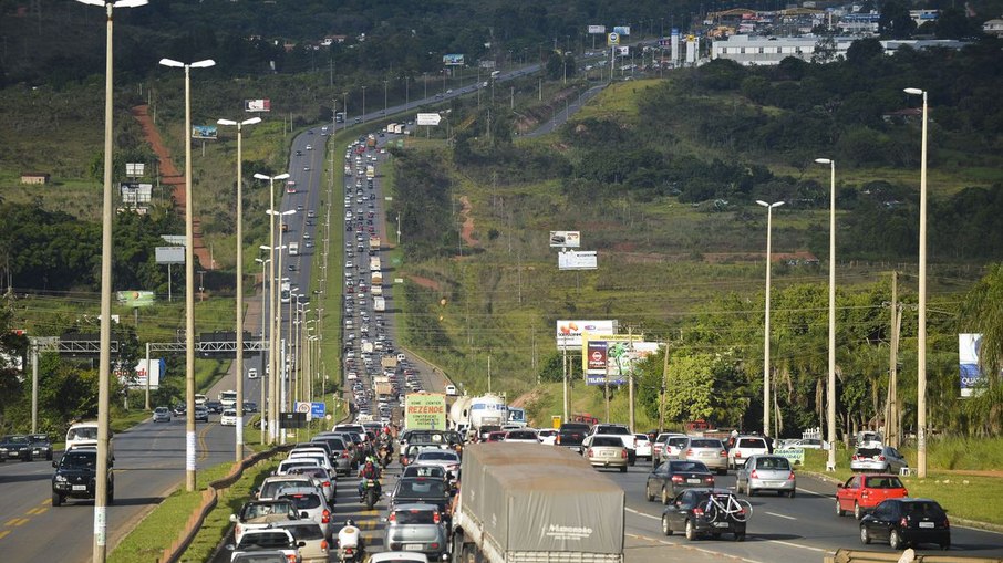 Leia mais sobre o artigo Com segunda onda da pandemia, venda de veículos tem queda de 8,16% em janeiro