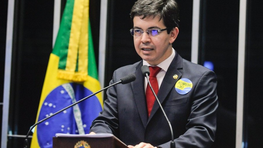 Leia mais sobre o artigo Senador diz já ter assinaturas necessárias para protocolar CPI da Covid-19