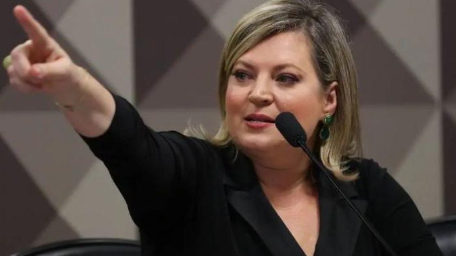 Leia mais sobre o artigo Joice xinga Bolsonaro: ‘cafetão de deputado’ e ‘tchutchuca do centrão’