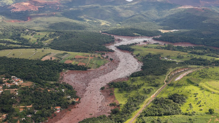 Leia mais sobre o artigo Brumadinho: Acordo de R$ 37 bilhões entre Vale e MG deve ser firmado hoje